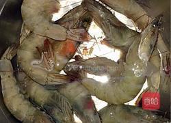 金丝虾球的做法图解1