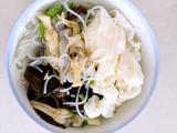 蛏子米粉汤