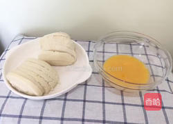 蛋煎馒头的做法图解1