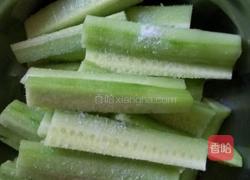酸辣黄瓜的做法图解3