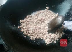 肉末毛豆的做法图解1