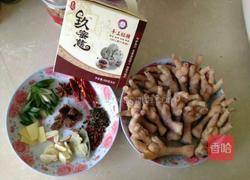 红糖烧鸡爪的做法图解1