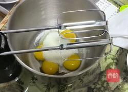 北海道戚风蛋糕20个方形杯的做法图解6