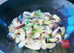 炝炒茄子的做法图解10