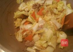 木耳炒白菜的做法图解4