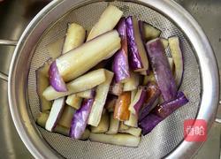油爆茄子的做法图解4