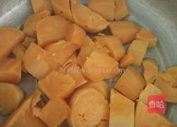 红薯豆沙饼的做法图解1