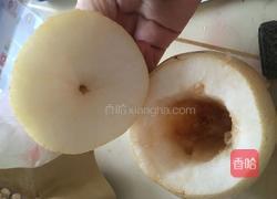 川贝冰糖炖雪梨的做法图解2