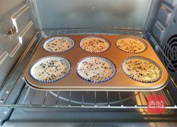 芝麻蜂蜜小蛋糕的做法图解8