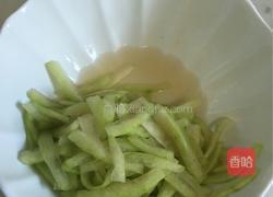 酱爆西瓜皮的做法图解3