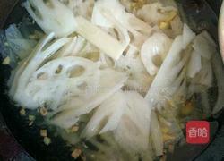 清闷藕片的做法图解2