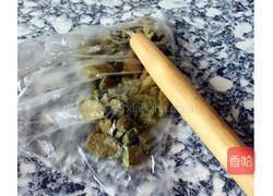 火龙果慕斯蛋糕的做法图解2