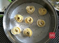 益糖玫瑰蒸饺(红薯泥馅)(糖尿病糖友食谱)(减肥瘦身适用)的做法图解8