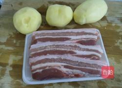 五花肉炖土豆（电压力锅版）的做法图解1