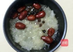 银耳红枣桂圆羹的做法图解5