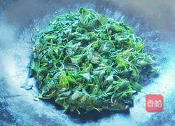 炒灰灰菜（天然野菜）的做法图解8