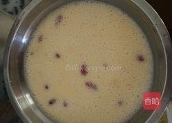 牛奶杞子炖鸡蛋的做法图解5