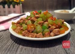 红椒莴笋肉丁的做法图解7