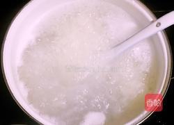 皮蛋瘦肉粥的做法图解5