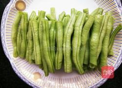 素炒四季豆的做法图解1