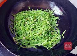 清炒扁豆丝的做法图解6