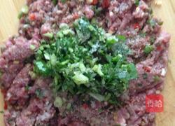 牛肉煎鸡蛋的做法图解2