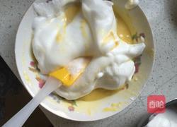 戚风蛋糕的做法图解9
