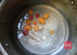 椰汁芒果西米露的做法图解1