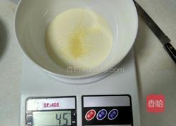 樱花酸奶慕斯蛋糕(四寸)的做法图解4