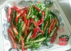 小米辣炒肉的做法图解1