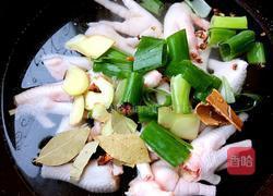 红烧香辣鸡爪的做法图解6