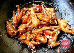 红烧香辣鸡爪的做法图解15