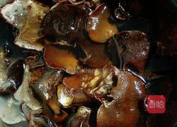 凉拌青瓜海带木耳的做法图解3