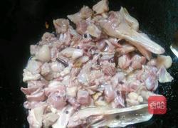 青豆烧鸭的做法图解5