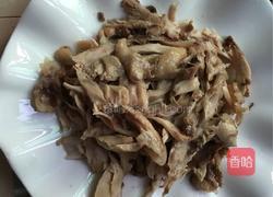 手撕鸡腿肉的做法图解7