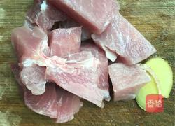 目鱼肉泥汤的做法图解1