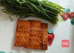 韭菜炒茶干的做法图解1