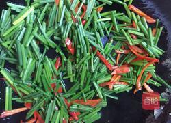 韭菜苔炒鸡蛋的做法图解8