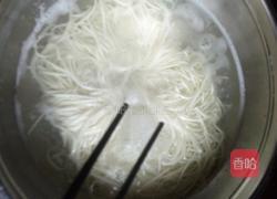 葱油拌面的做法图解3