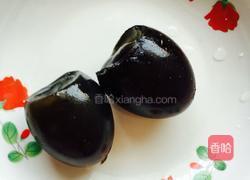 凉拌皮蛋豆腐的做法图解2