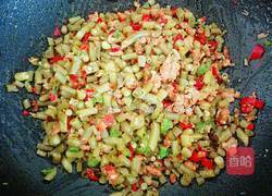 酸豆角炒肉末的做法图解6