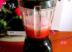 榨西瓜汁的做法图解9