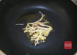 鸡腿菇炒鸡肉的做法图解5