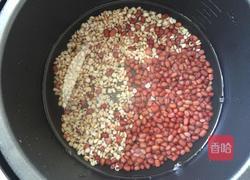 薏米红豆粥的做法图解5