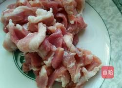 猪肉炒咸罗卜条的做法图解1