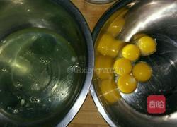 朗姆红提蛋糕卷的做法图解5