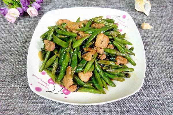 紫苏四季豆炒肉