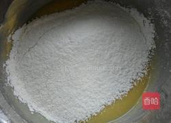 蓝莓蜂蜜马芬的做法图解3