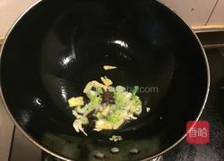 排骨海带冬瓜玉米汤的做法图解2