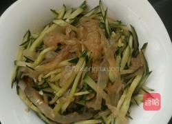 黄瓜拌海蜇的做法图解4